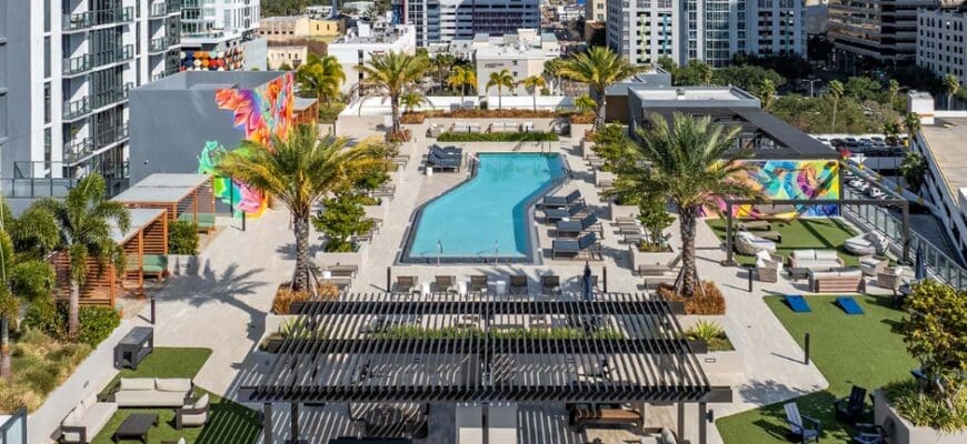 Overhead aerial view of the rooftop deck and surrouding city views at AER Tampa